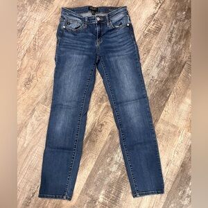 Judy Blue Women’s Classic Straight Leg Jeans